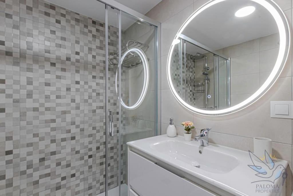 Precioso Apt De 1 Habitacion En Benalbeach Benalmadena Bagian luar foto