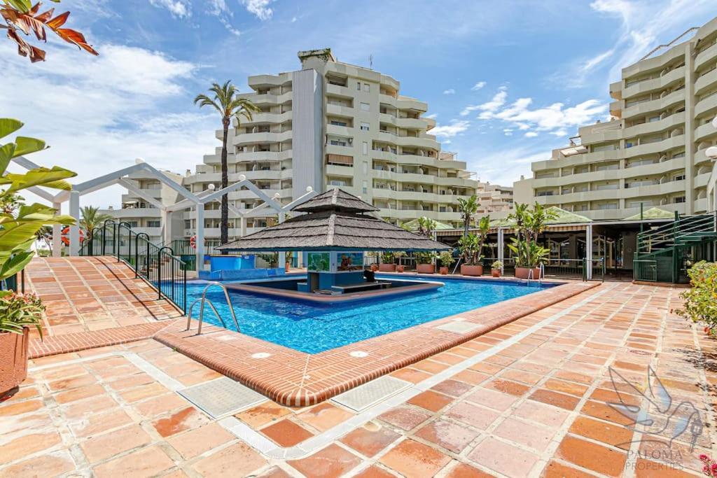 Precioso Apt De 1 Habitacion En Benalbeach Benalmadena Bagian luar foto