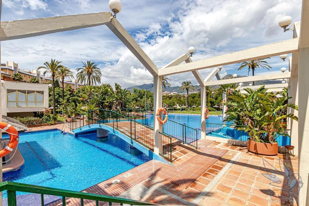 Precioso Apt De 1 Habitacion En Benalbeach Benalmadena Bagian luar foto